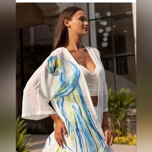 2 piece macaw outfit